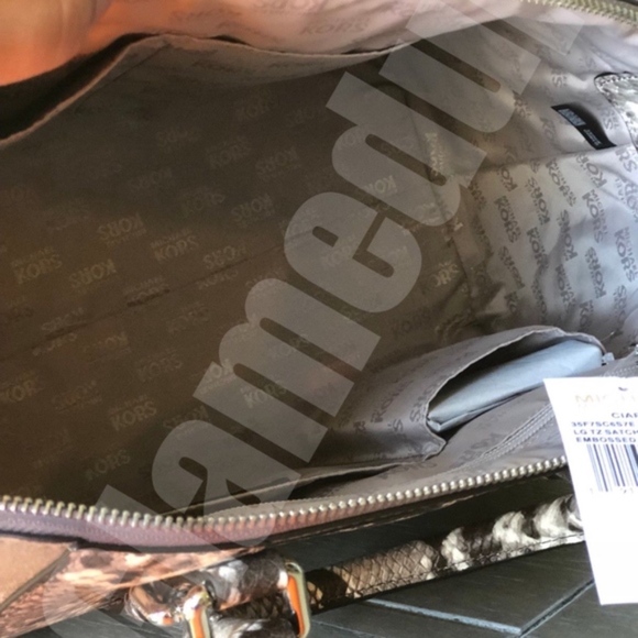 Michael Kors Ciara Large Natural Python Print Bag - Picture 6 of 8